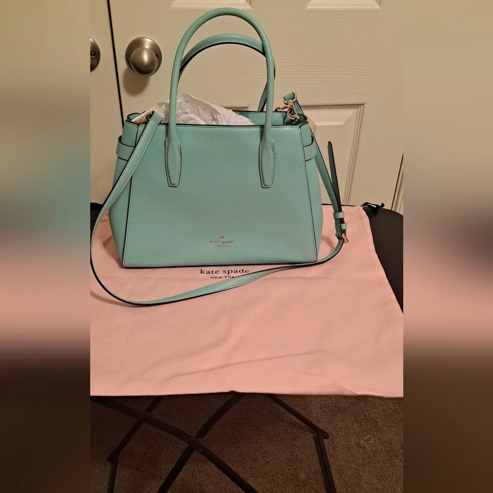 Kate Spade Mint Green Handbag with nwot bag charm&Nwot dust bag.